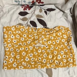Urban heritage Yellow floral crop top